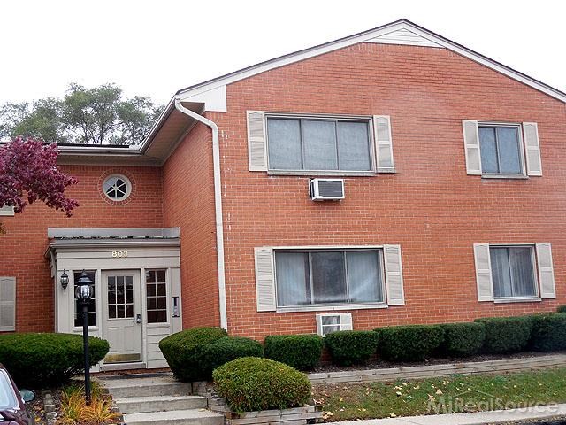 803 Plate Street, Unit 205 Rochester, MI 48307 - Photo 1 of 9 31217201.JPG