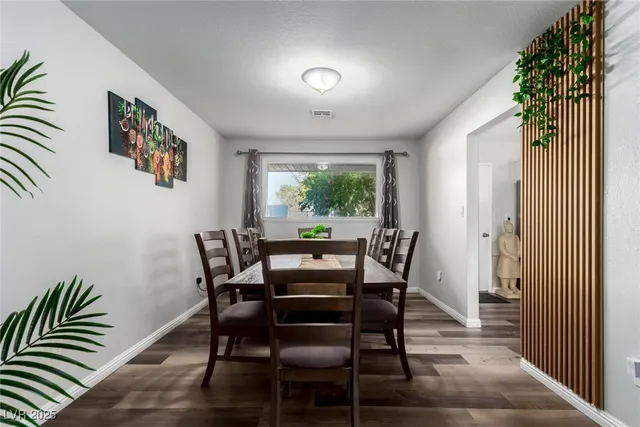 $820,000 | 5710 Madre Mesa Drive, Las Vegas, NV 89108