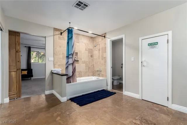 $820,000 | 5710 Madre Mesa Drive, Las Vegas, NV 89108