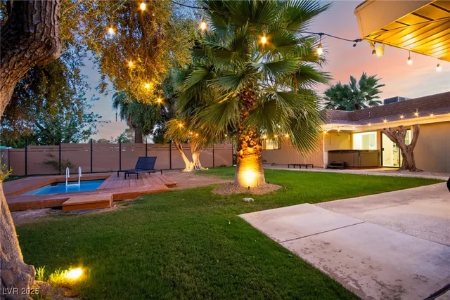 $820,000 | 5710 Madre Mesa Drive, Las Vegas, NV 89108