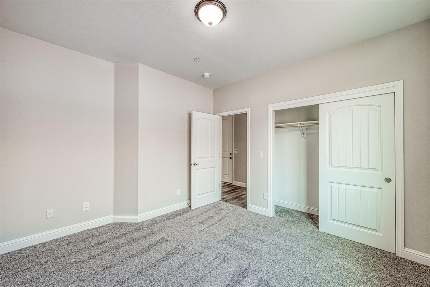 603 Alpine Way Madera, CA 93636 - Photo 18 of 38 Gallery Image 18
