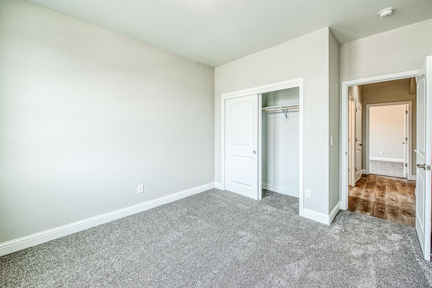 603 Alpine Way Madera, CA 93636 - Photo 21 of 38 Gallery Image 21