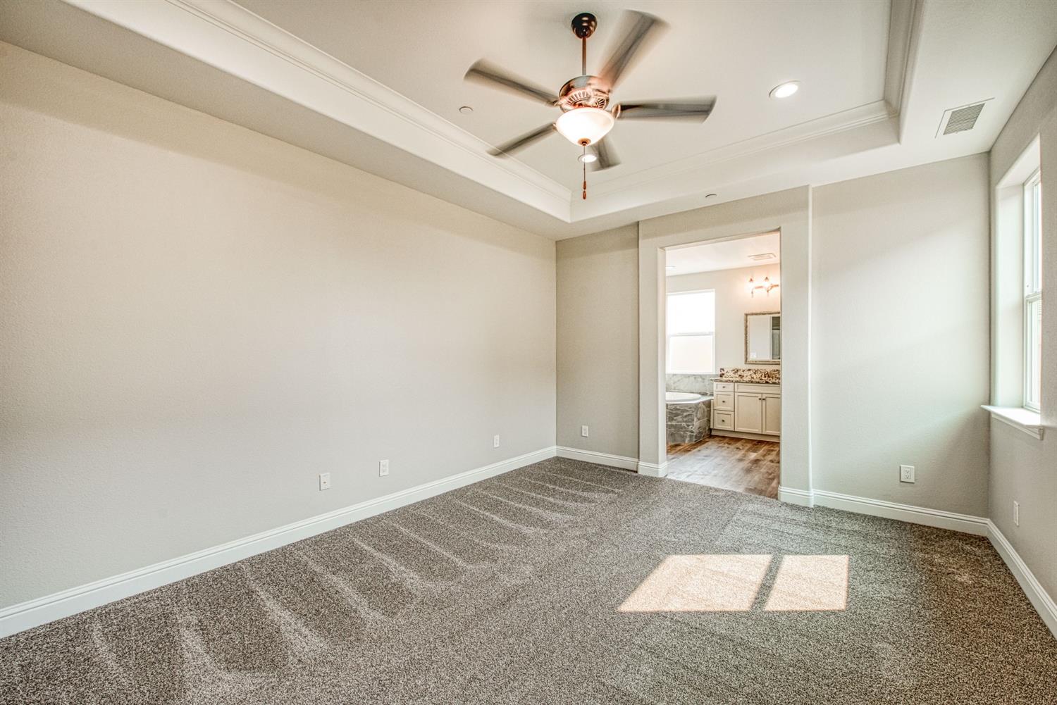 603 Alpine Way Madera, CA 93636 - Photo 25 of 38 Gallery Image 25