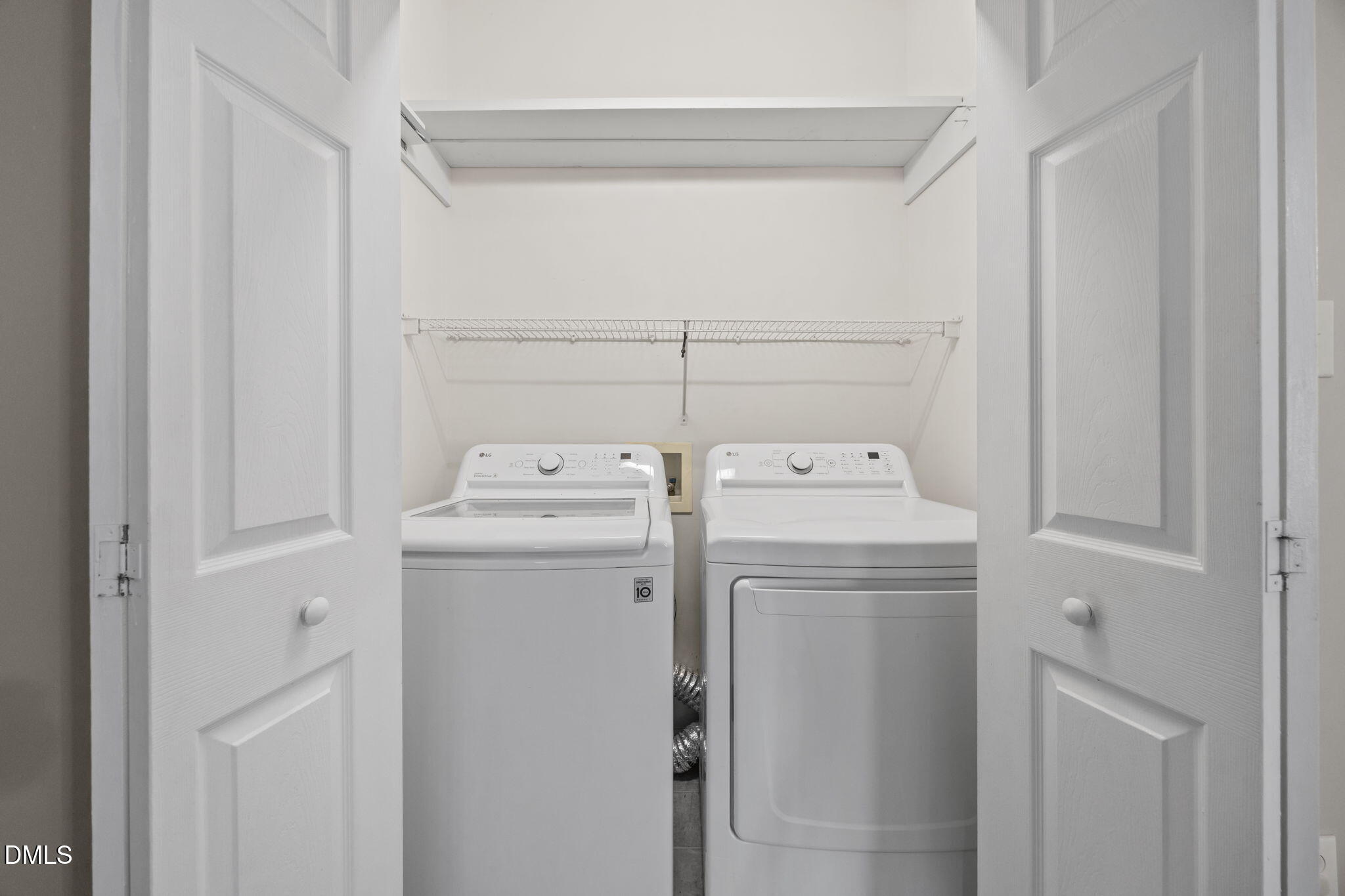 4042 Landover Lane Raleigh, NC 27616 - Photo 25 of 39 Laundry