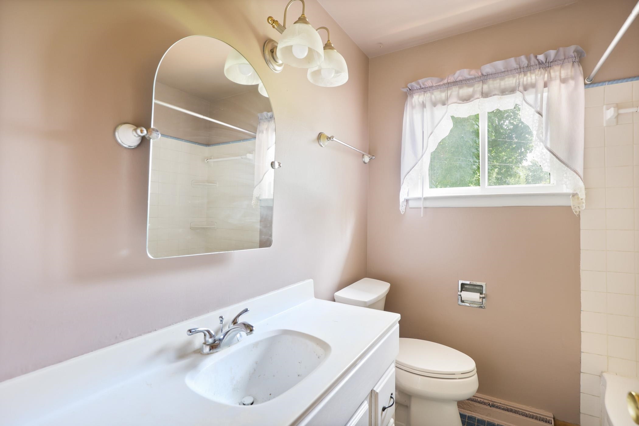 4847 Cottrell Road Vassar, MI 48768 - Photo 15 of 35 50117591-14.JPG