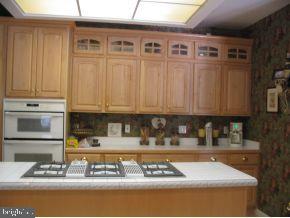 170 Mary Bell Road Manahawkin, NJ 08050 - Photo 4 of 20 Gallery Image 4