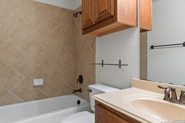 $775,000 | 9715 Wind Gate Parkway, San Antonio, TX 78254