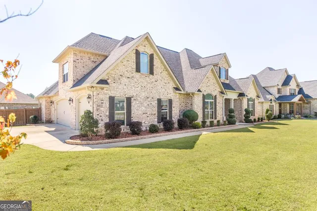 $630,000 | 300 Pine Trace Lane, Unit 74, Kathleen, GA 31047