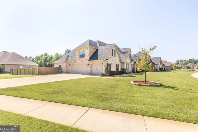 $630,000 | 300 Pine Trace Lane, Unit 74, Kathleen, GA 31047