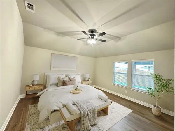 $1,895 | 706 Greyson Lane, Greenville, TX 75402