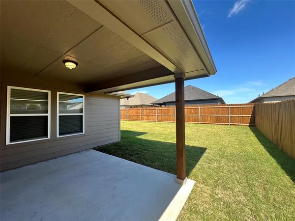 $1,895 | 706 Greyson Lane, Greenville, TX 75402