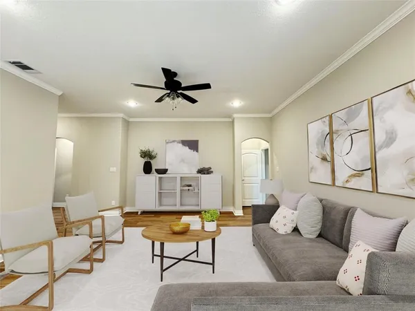$1,895 | 706 Greyson Lane, Greenville, TX 75402