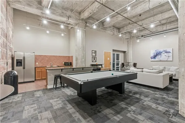 $270,000 | 321 West 7th Street, Unit 402, Kansas City, MO 64105
