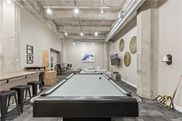$270,000 | 321 West 7th Street, Unit 402, Kansas City, MO 64105