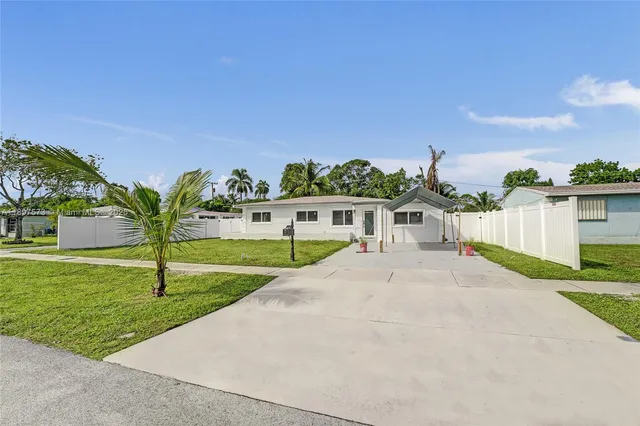$690,000 | 631 Arizona Avenue, Fort Lauderdale, FL 33312