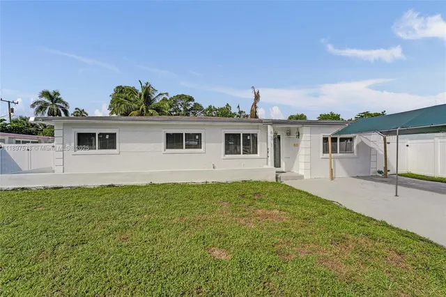 $690,000 | 631 Arizona Avenue, Fort Lauderdale, FL 33312