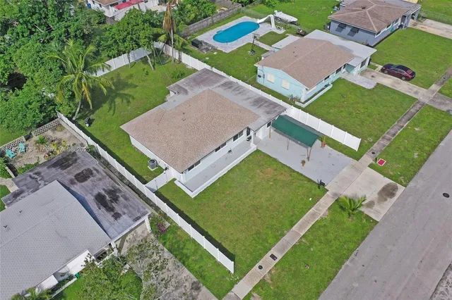 $690,000 | 631 Arizona Avenue, Fort Lauderdale, FL 33312