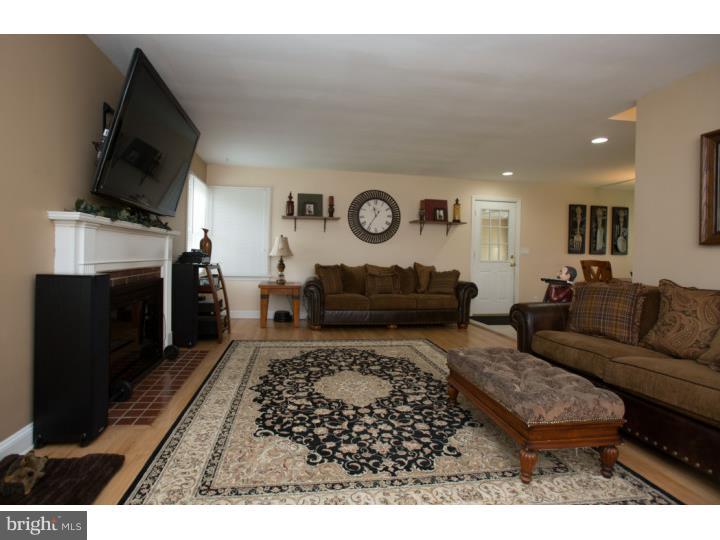 138 Coleman Road Hamilton, NJ 08690 - Photo 3 of 21