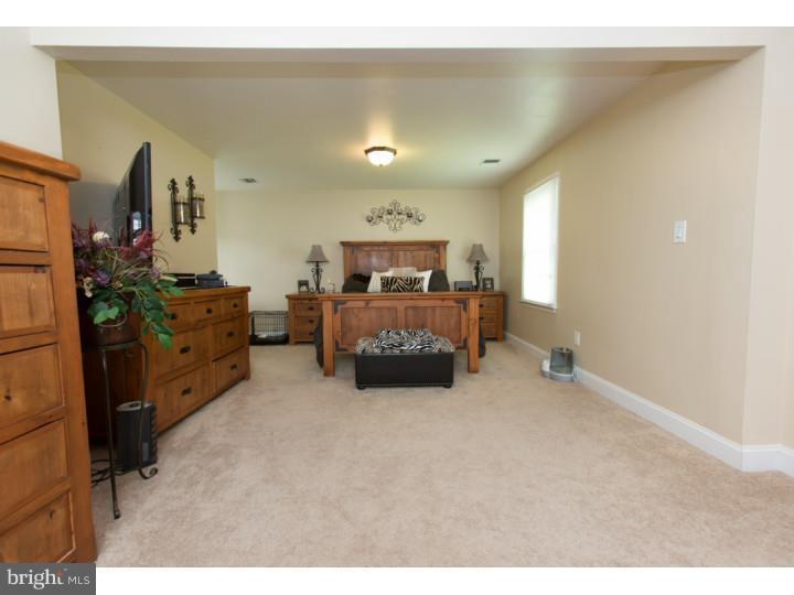 138 Coleman Road Hamilton, NJ 08690 - Photo 10 of 21