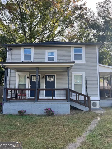 $1,150 | 405 North Park Street, Unit B, Carrollton, GA 30117