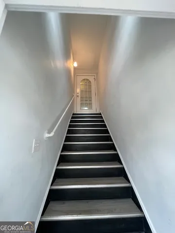 $1,150 | 405 North Park Street, Unit B, Carrollton, GA 30117