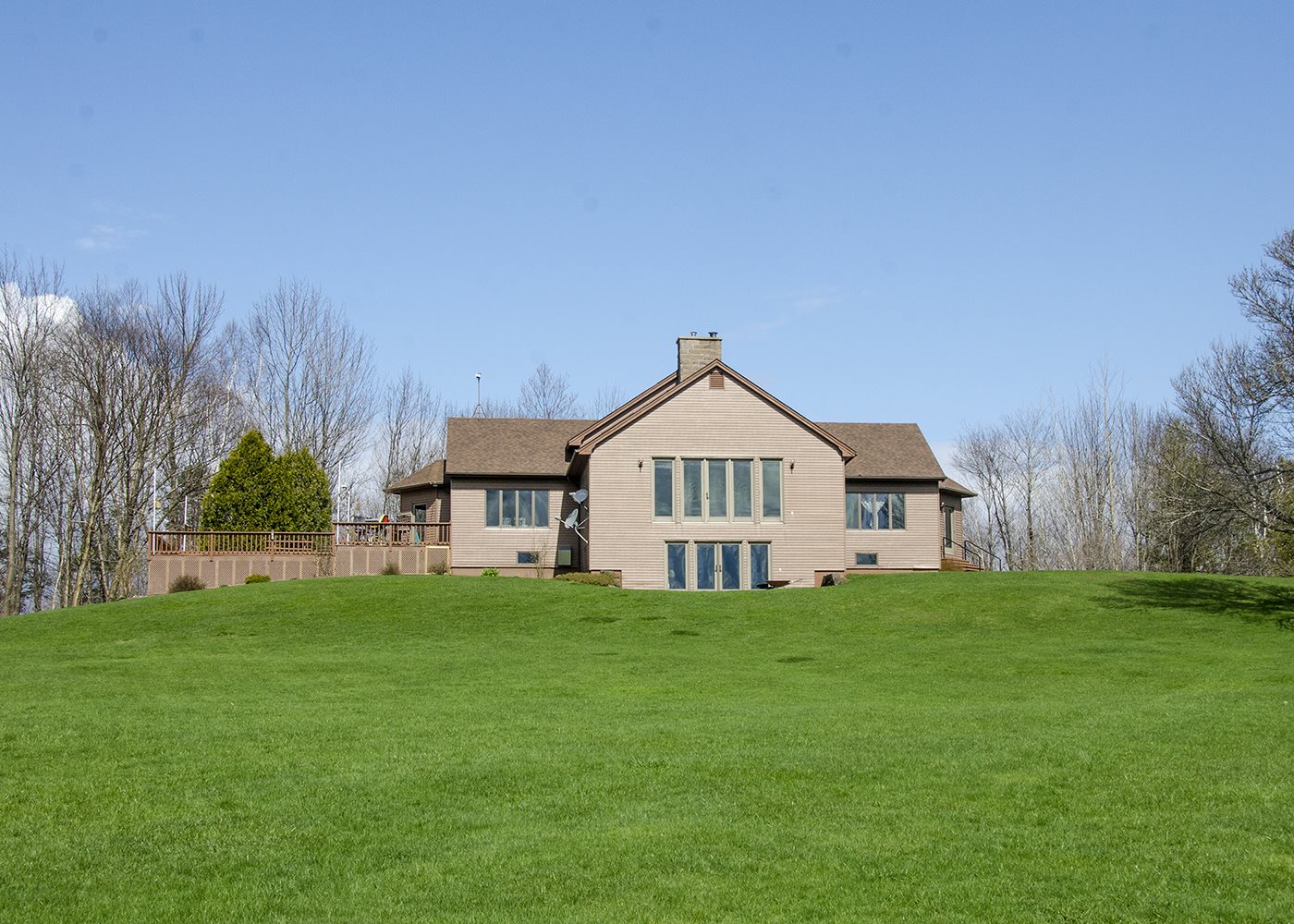 1033 Palin Farm Road Derby, VT 05829 - Photo 2 of 40 Gallery Image 2