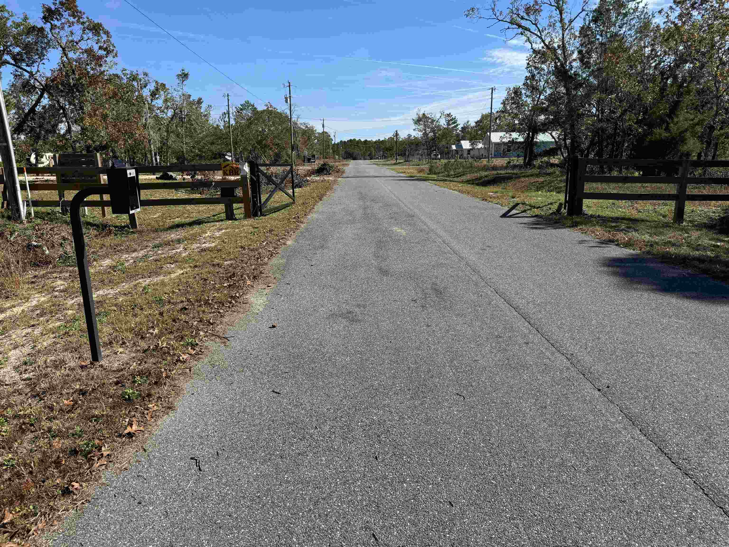 196 Leslie Lane Perry, FL 32348 - Photo 2 of 31