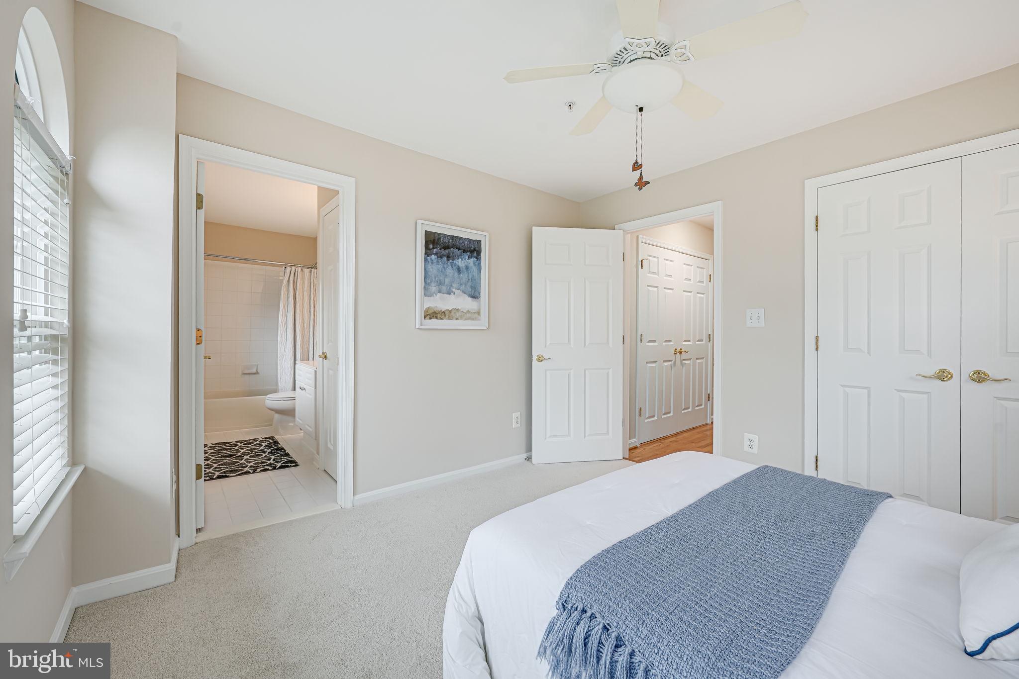 12122 Kinsley Place Reston, VA 20190 - Photo 19 of 25 Gallery Image 19