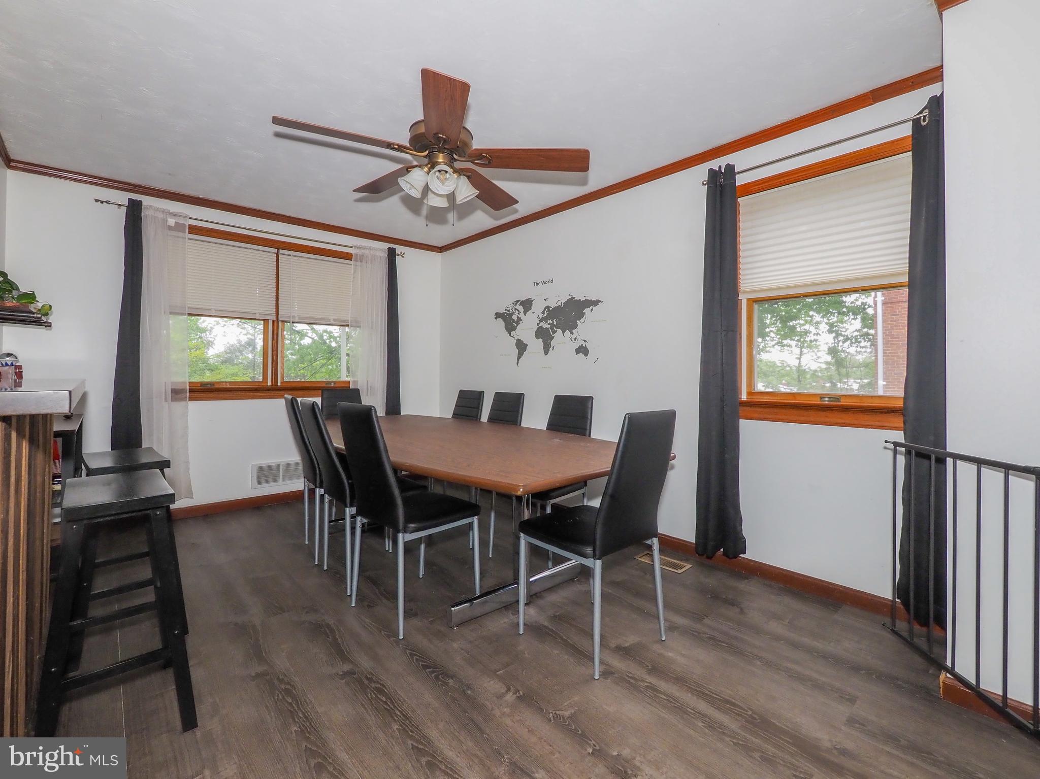 5526 Channing Road Baltimore, MD 21229 - Photo 9 of 42 Dining area off of kitchen