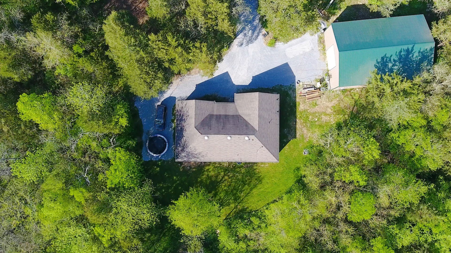 22 Warden Road Fayetteville, TN 37334 - Photo 32 of 34 an aerial view of a house with yard and garden