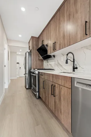 $605,000 | 1546 Broadway, Unit 2A | Bedford-Stuyvesant