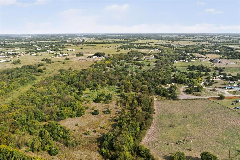 17607 Soman Nevada, TX 75173 - Photo 8 of 20 a view of city and ocean