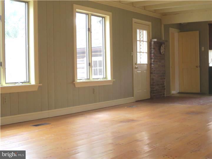 6250 Lower York Road New Hope, PA 18938 - Photo 7 of 19 Great Room