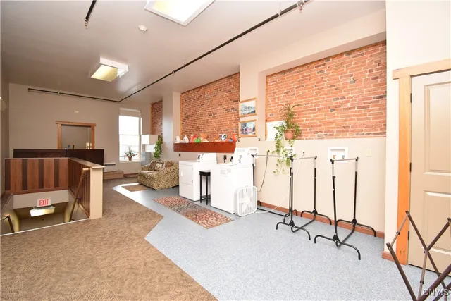 $1,500 | 150 Court Street, Unit 42, Watertown, NY 13601