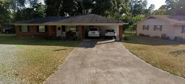 $173,900 | 106 Earhart Drive, Natchez, MS 39120