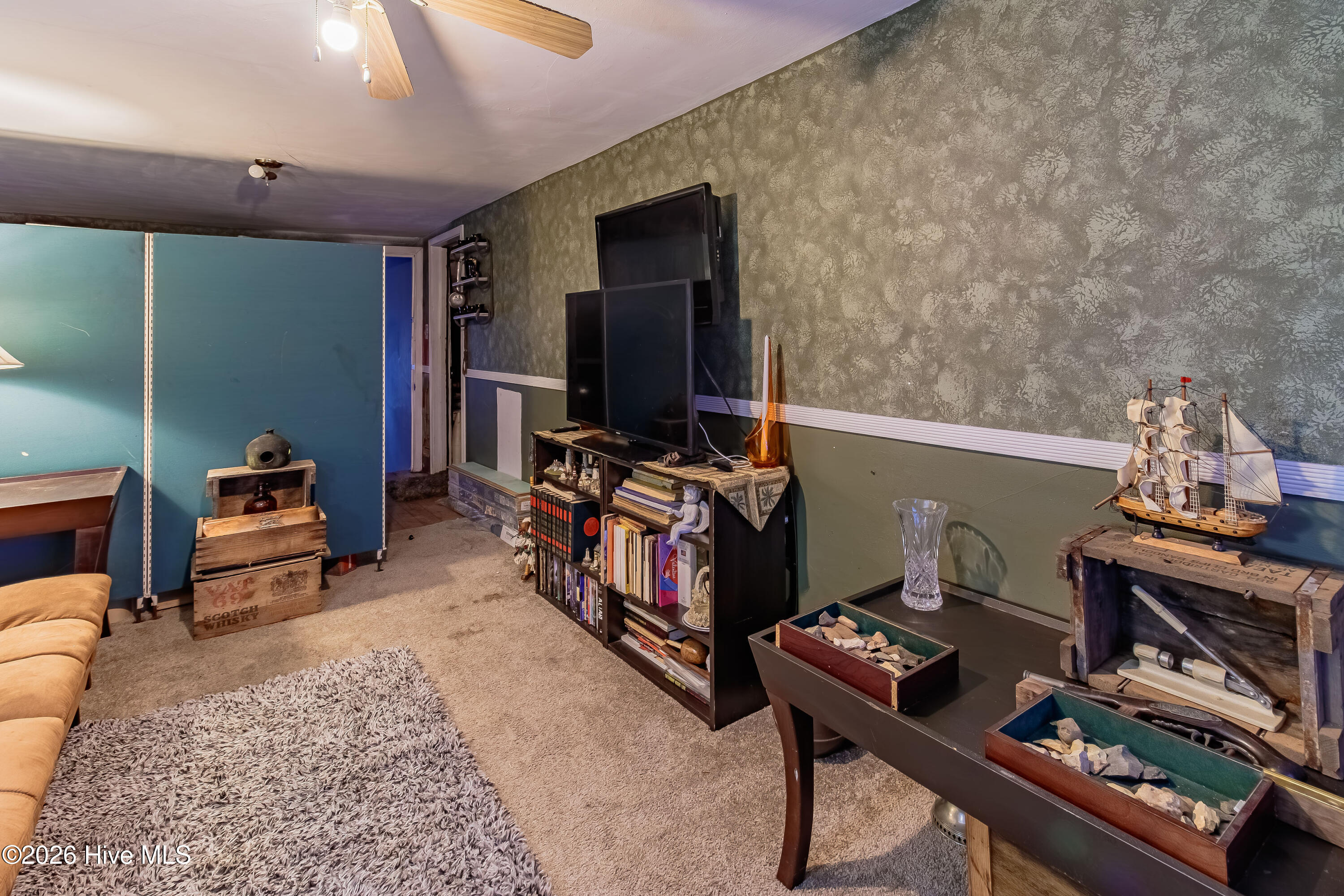19081 Jane Shaw Road Wagram, NC 28396 - Photo 39 of 40 Upstairs landing between the two bedrooms.