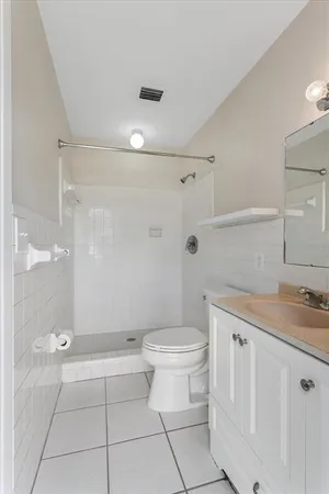 $2,500 | 6513 Stockbridge Avenue, Belle Isle, FL 32809