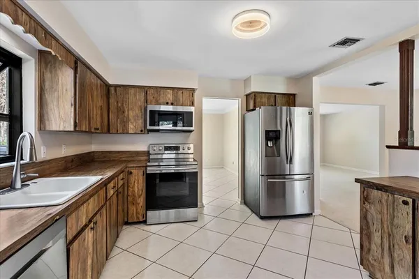 $2,500 | 6513 Stockbridge Avenue, Belle Isle, FL 32809