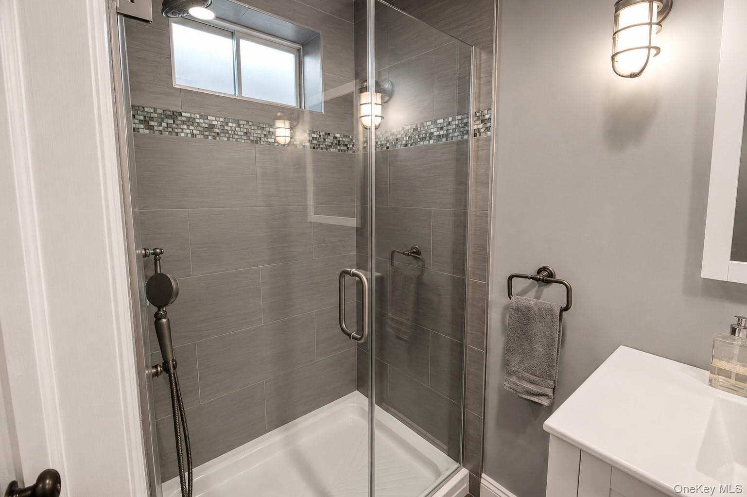 257 4th Street St. James, NY 11780 - Photo 29 of 36
