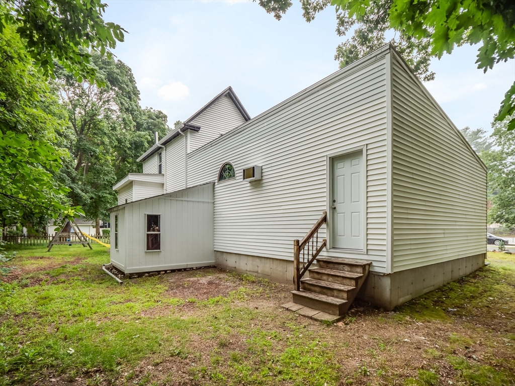 29 Agate Avenue Worcester, MA 01604 - Photo 30 of 30