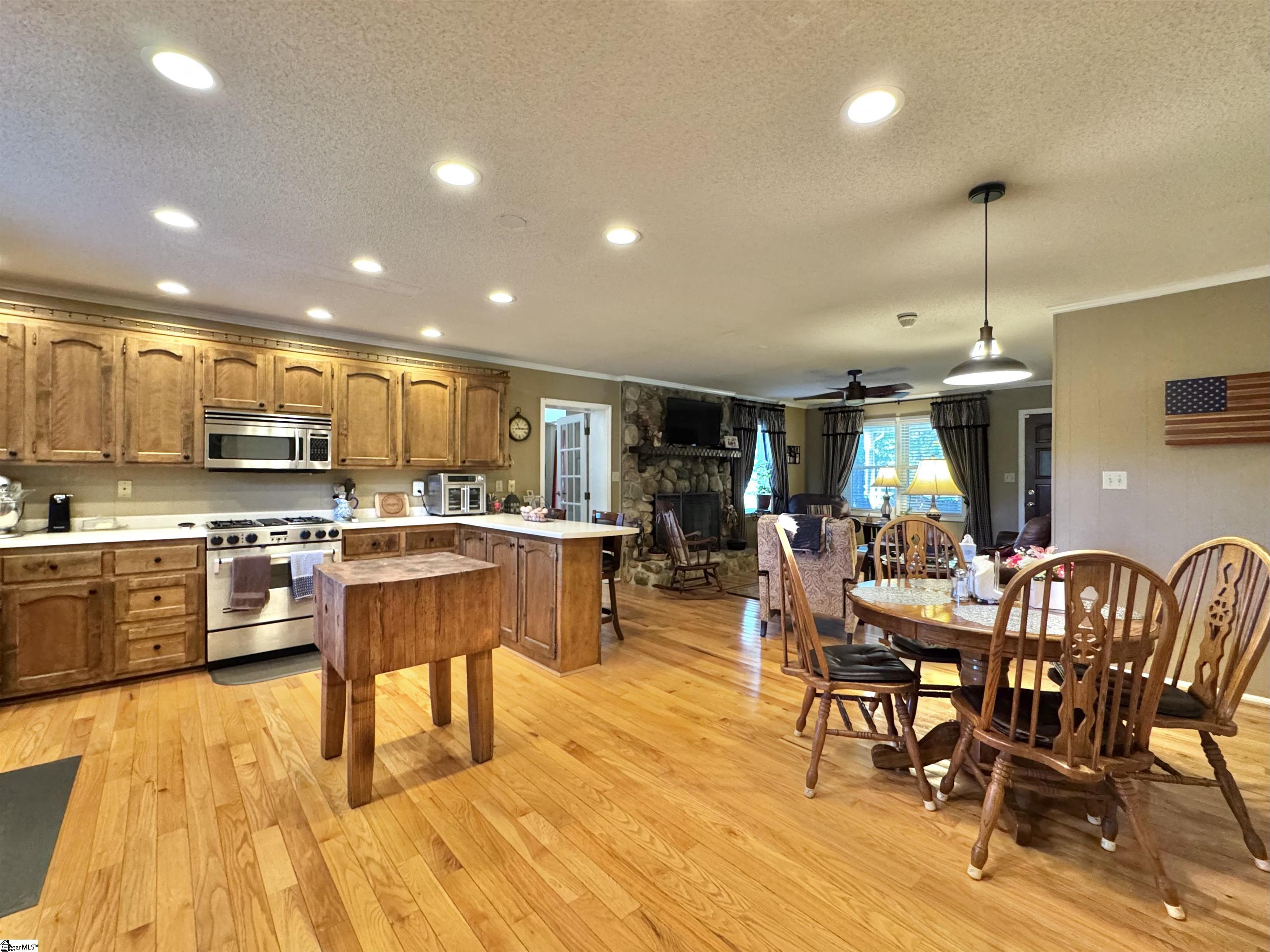 1707 Holliday Dam Road Belton, SC 29627 - Photo 11 of 35 Gallery Image 11