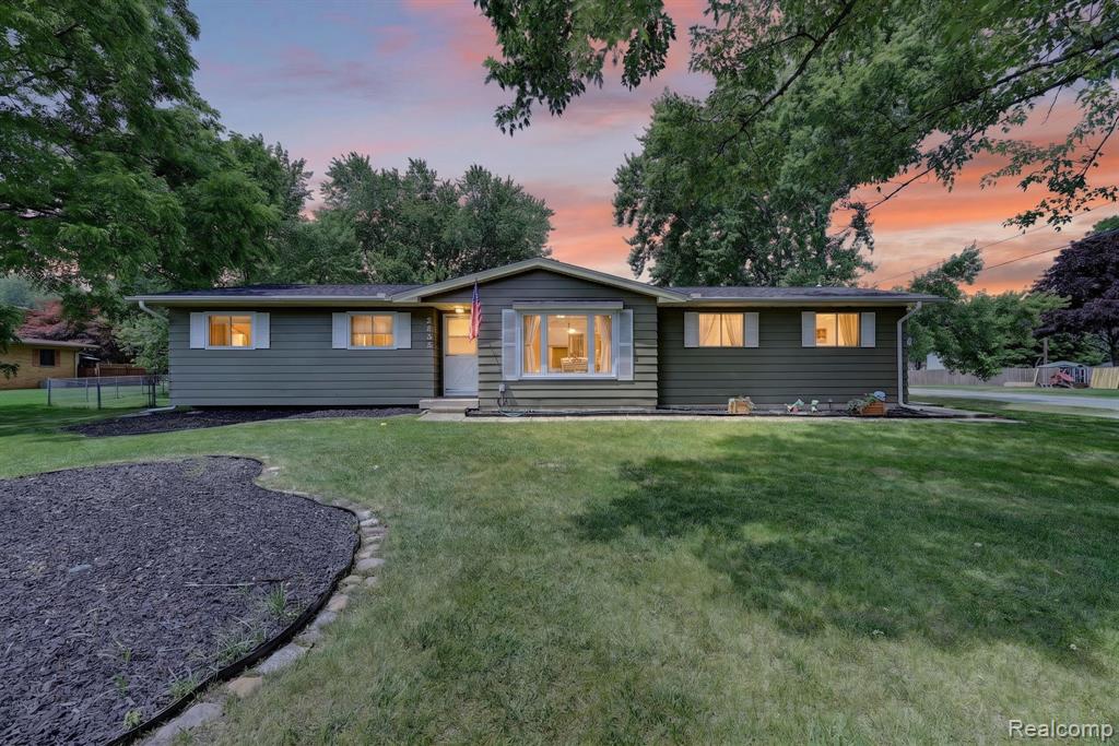 5355 North Seymour Road Flushing, MI 48433 - Photo 1 of 46 Gallery Image 1