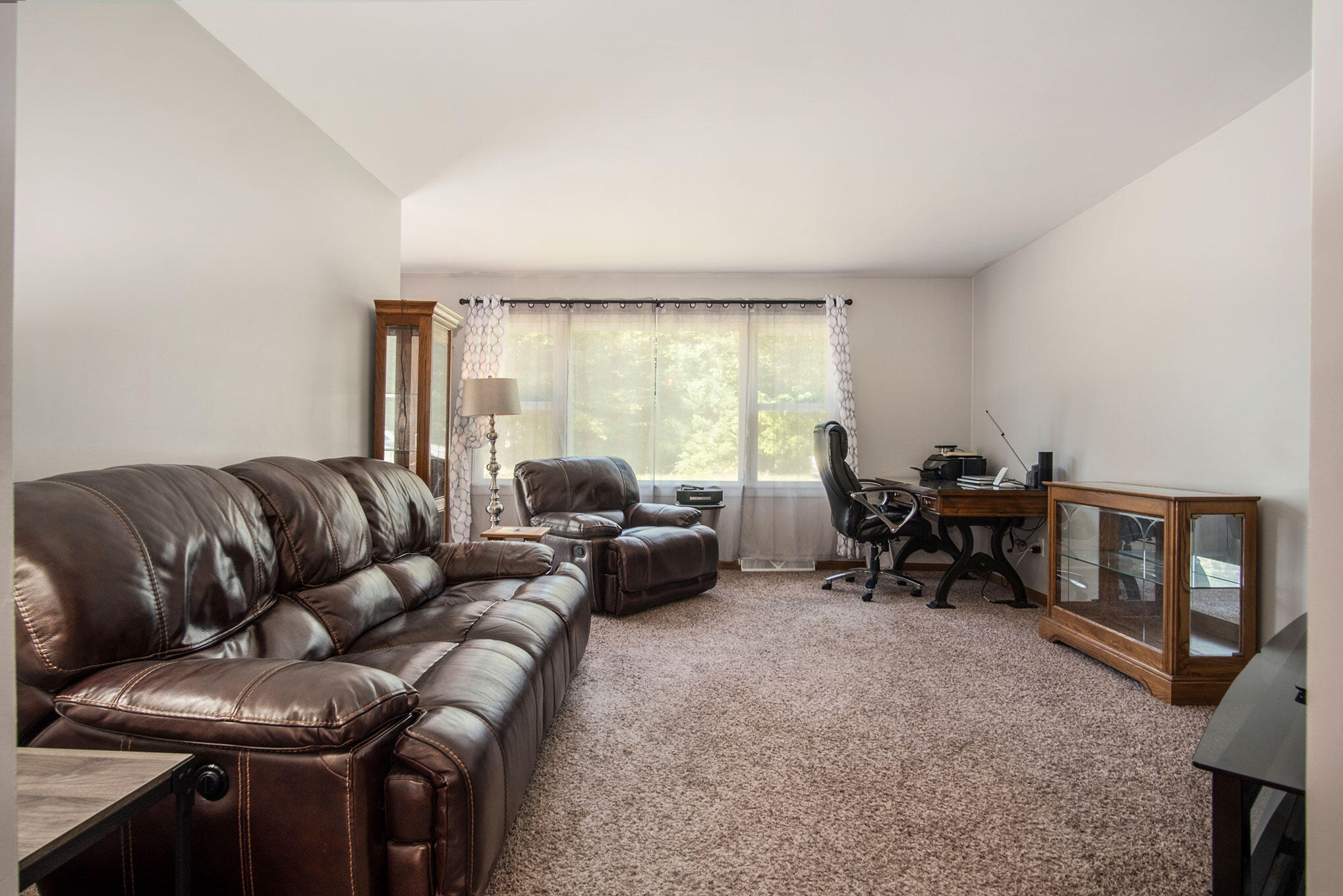 2601 West Fruitport Rd. Spring Lake, MI 49456 - Photo 5 of 28 DSC02437