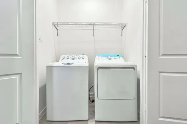 $1,950 | 13305 Tetris Drive, Unit A, Houston, TX 77048