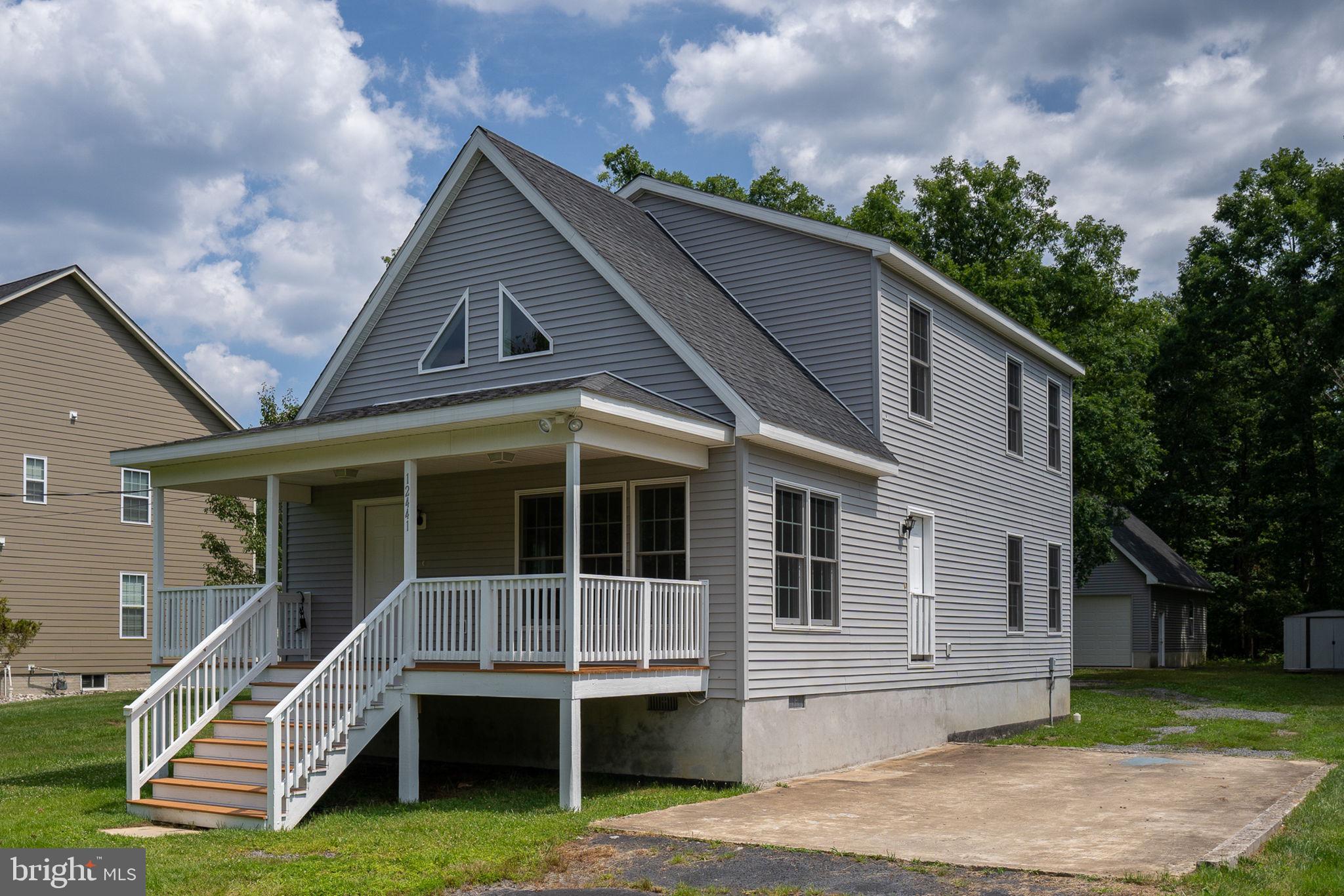 12441 Popes Head Road Clifton, VA 20124 - Photo 3 of 48 Gallery Image 3