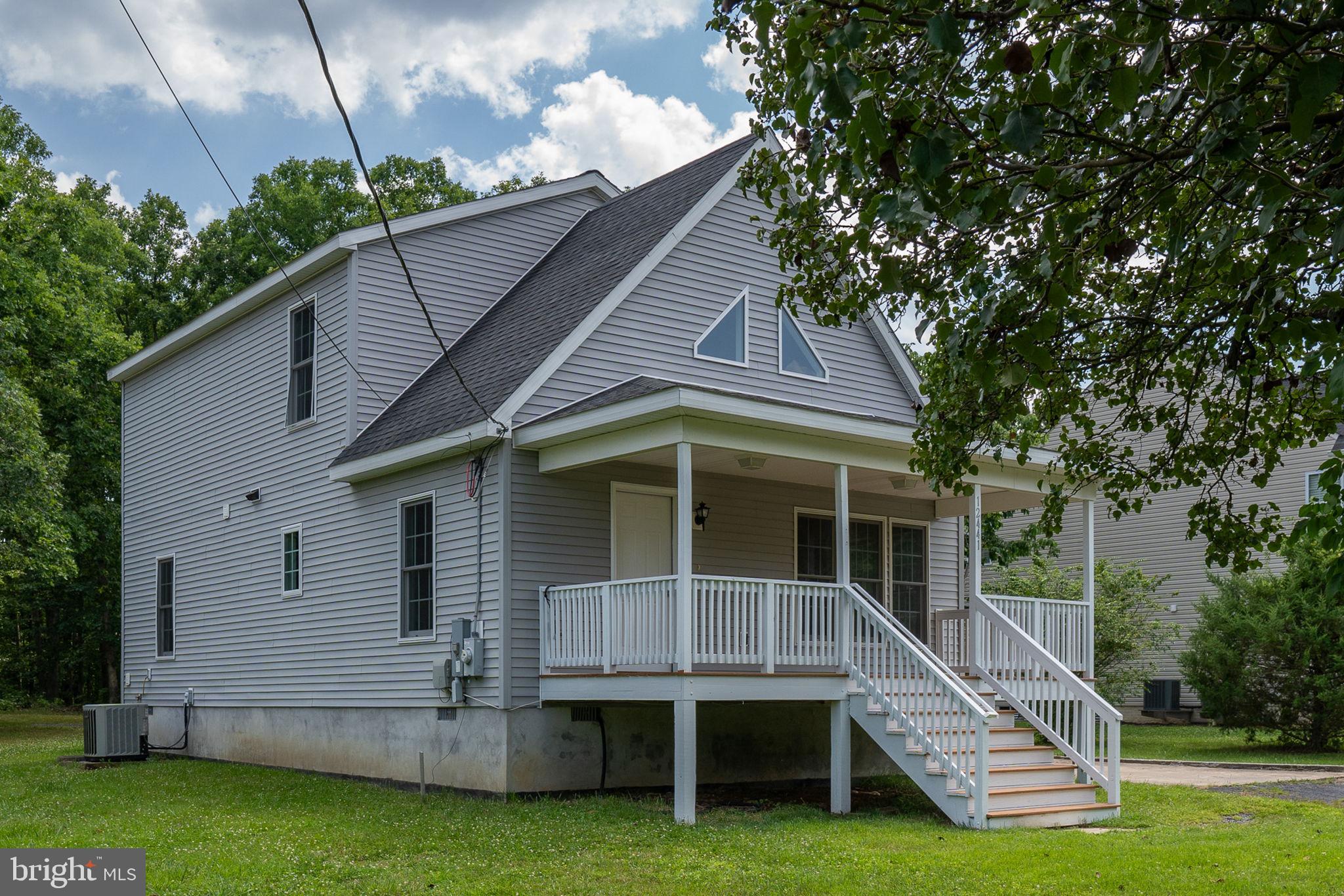 12441 Popes Head Road Clifton, VA 20124 - Photo 4 of 48 Gallery Image 4