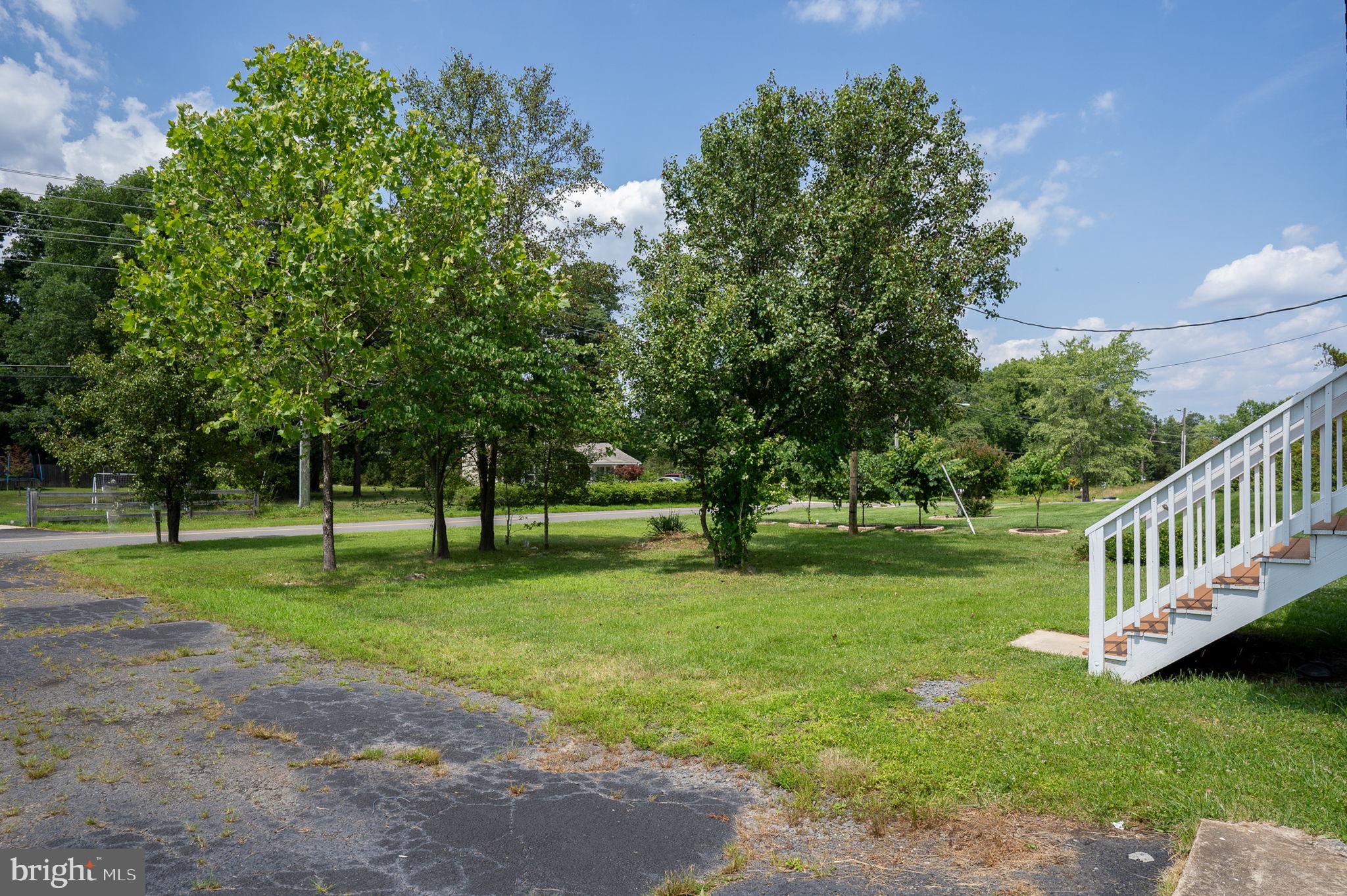 12441 Popes Head Road Clifton, VA 20124 - Photo 45 of 48 Gallery Image 45
