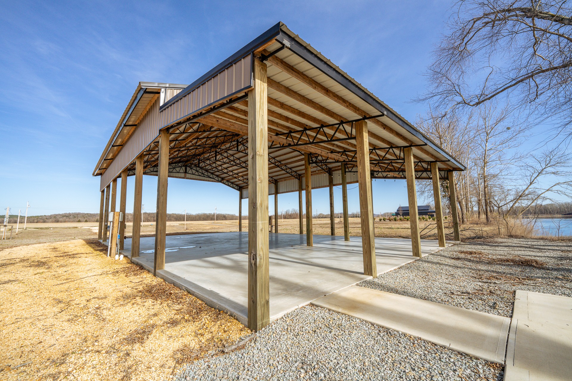 209 Hardin Bottom River Road Clifton, TN 38425 - Photo 13 of 51 a view of front door