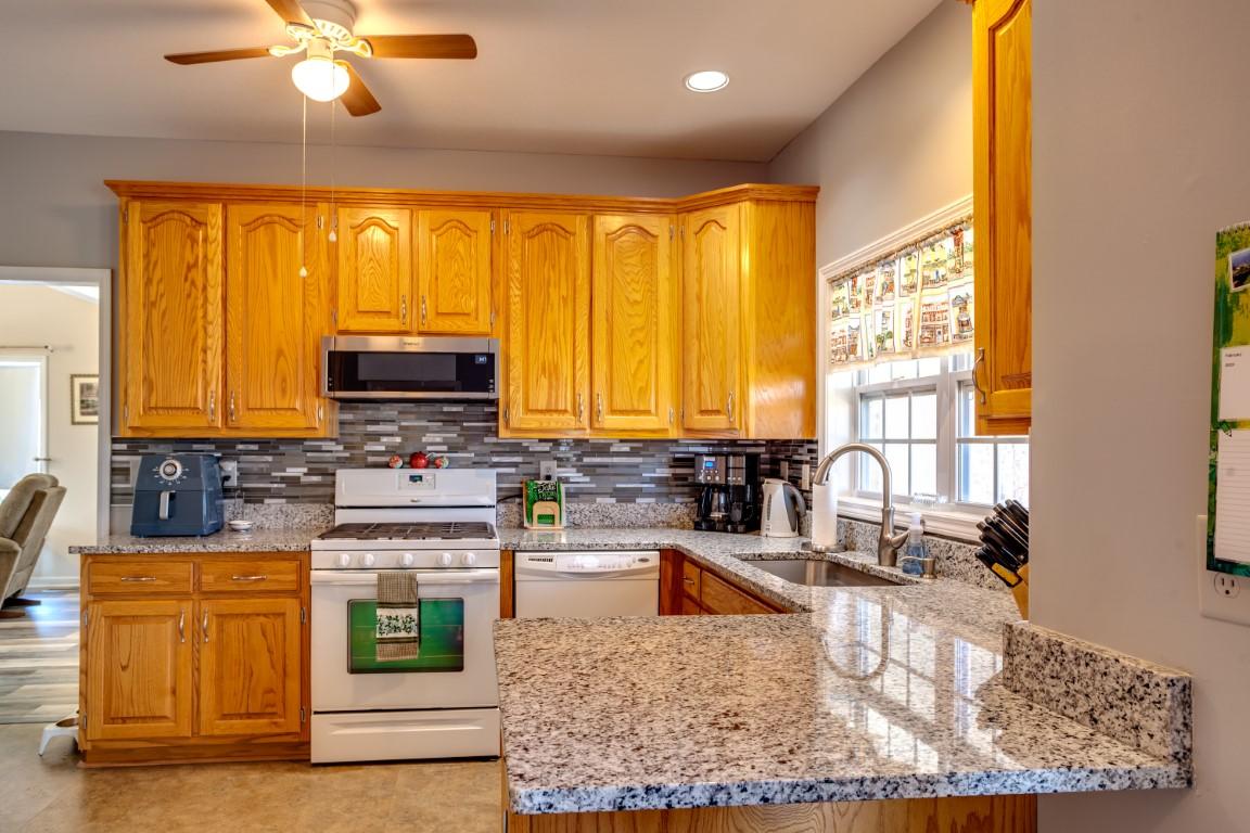 863 Dreamland Road Spring City, TN 37381 - Photo 13 of 40 016210224-2-863DreamlandRdSpringCityTN-S