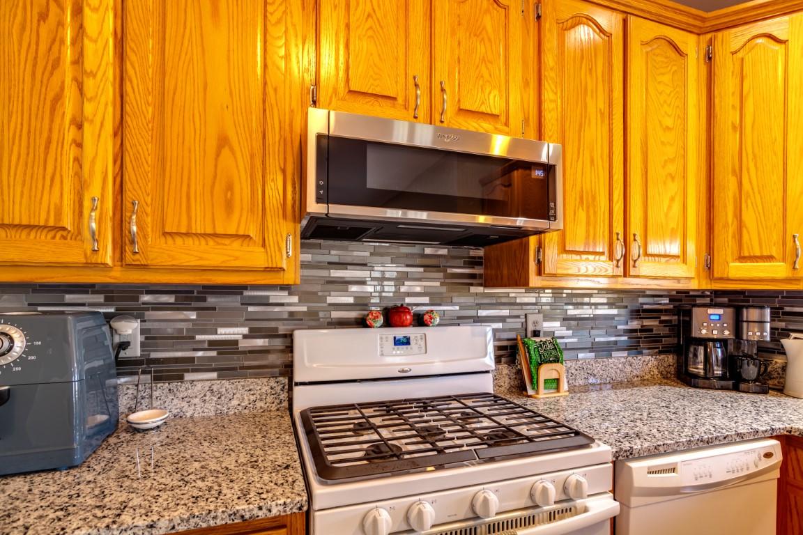 863 Dreamland Road Spring City, TN 37381 - Photo 9 of 40 012210224-2-863DreamlandRdSpringCityTN-S